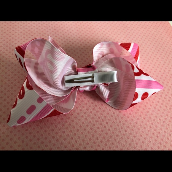 Brand New 5 inch Valentine’s Day Loopy Hair Bow ❤️ - Picture 2 of 2